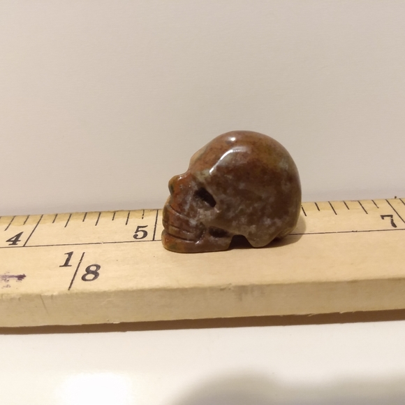 Skull carved in Ocean Jasper 12.2g - Picture 3 of 9